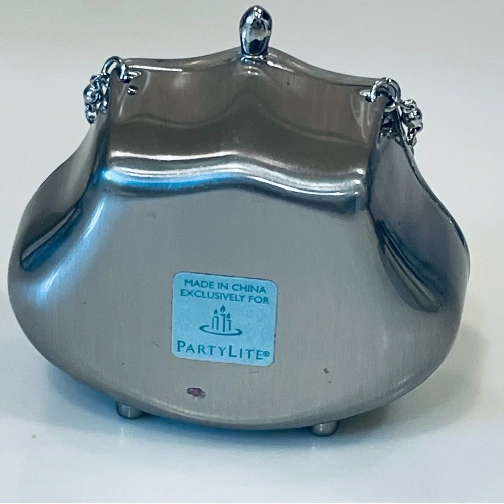 Jeweled Trinket Box In The Shape Of A Handbag Tumbler